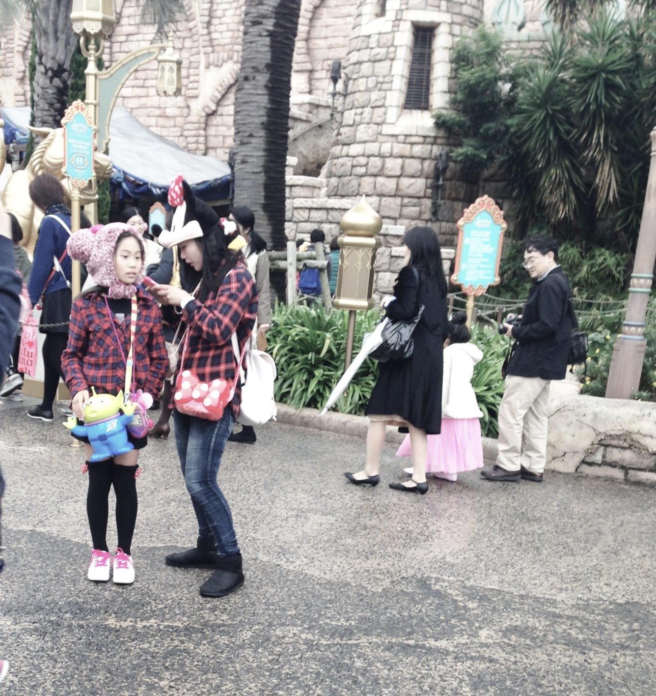 Kawaii Tokyo Disney Sea Tokyo Disney Sea Tokyo Disneyland Matching Outfits Tokyo, Japan Cute 14
