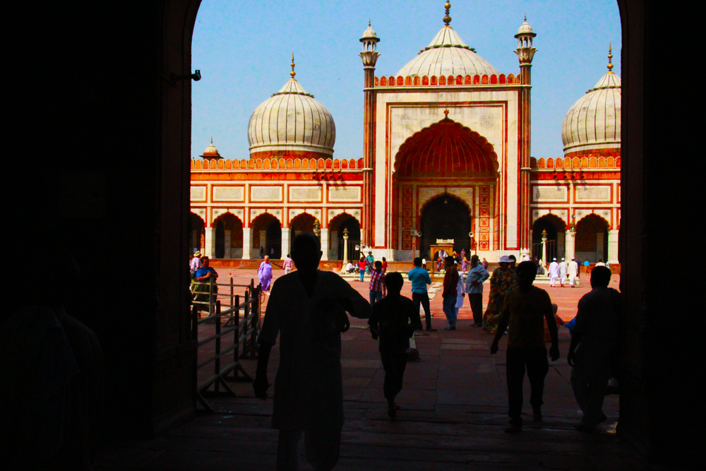 muslim-mosque-delhi-jama-masjid-solo-tour-interiors-facade